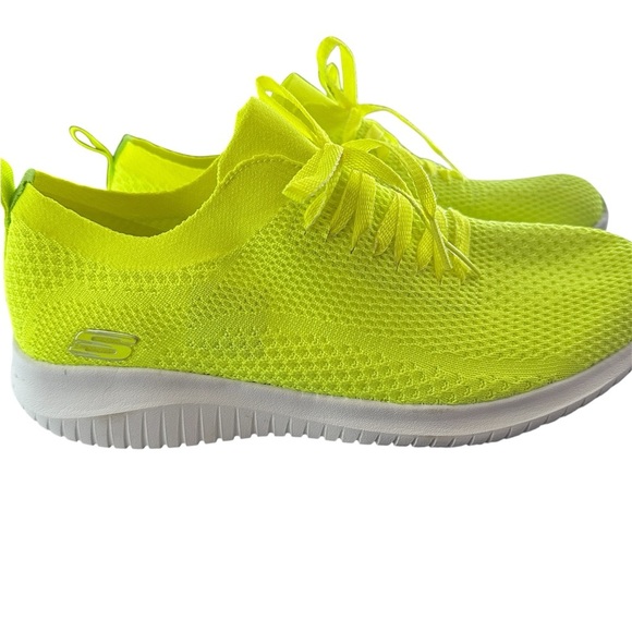 Skechers Size 10 Ultra Flex Sneakers Bright Yellow GENTLY Used - Picture 1 of 6